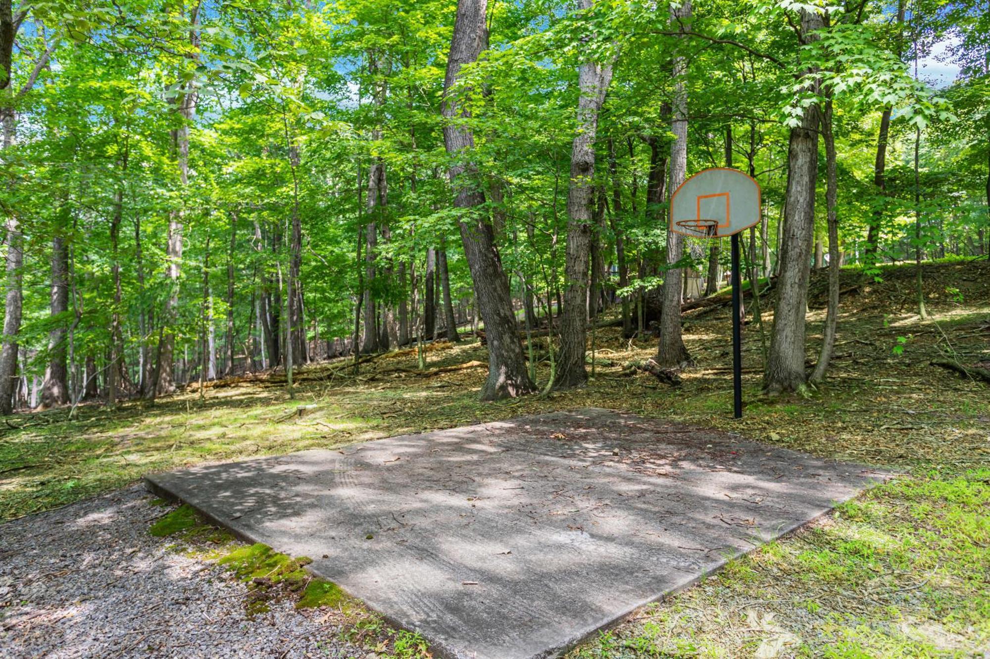 Hot Tub, Large Deck, Wifi, Fire Pit At Chalet Cabin Morton Grove Εξωτερικό φωτογραφία